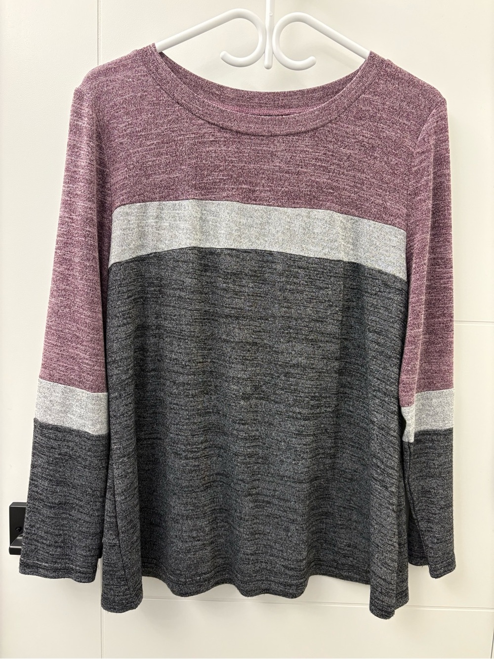BloomChic Colorblock Pullover - Mauve, Light Gray & Charcoal